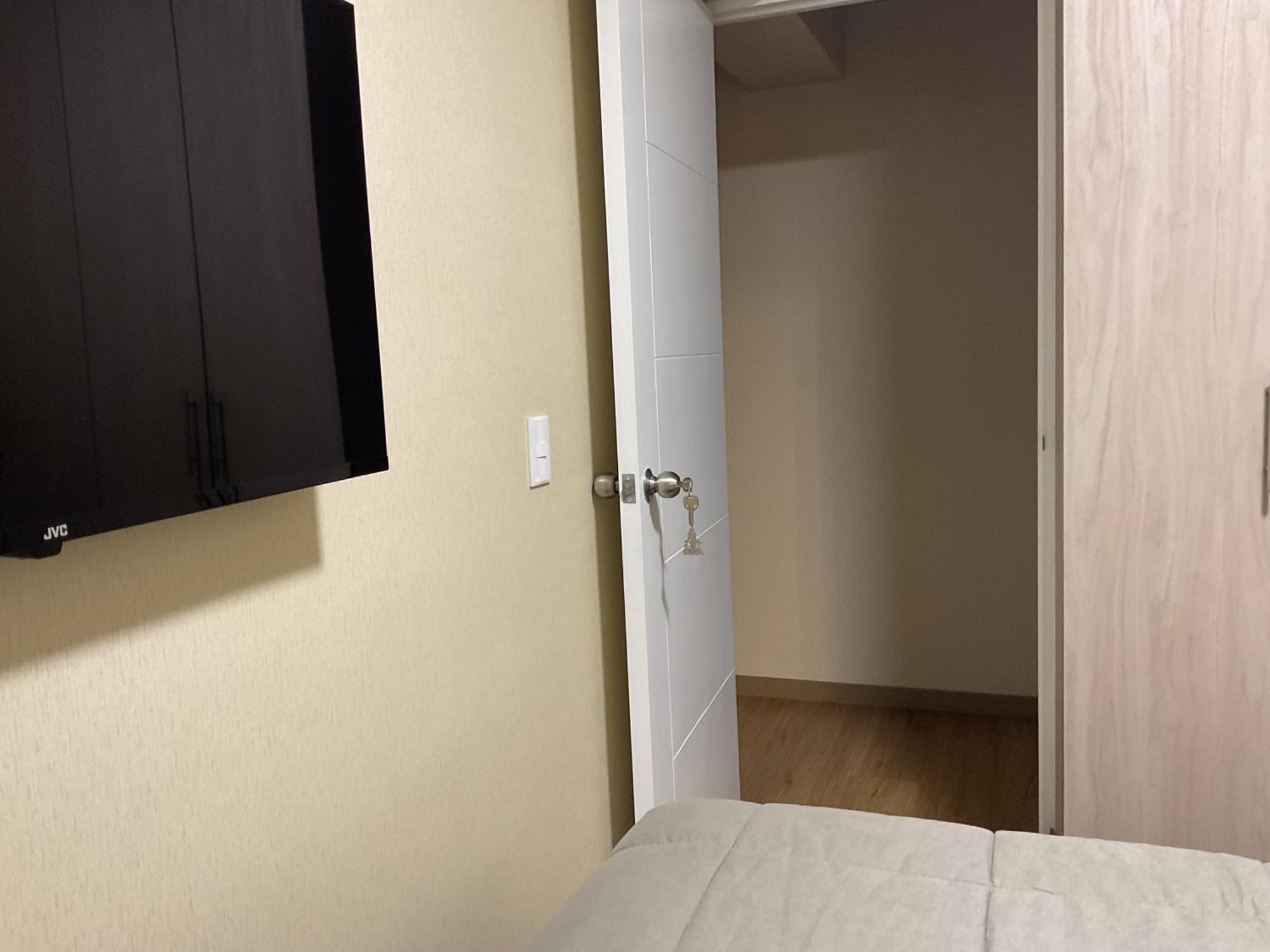 Pensión Privada Con Bano Exclusivo Cerca A Chacarilla De Surco Lima